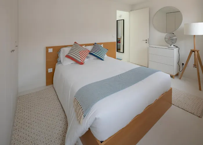 Appartement Cosy Minimalist Duplex