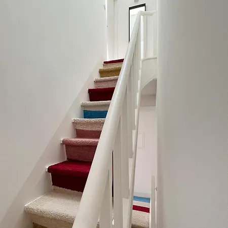 Cosy Minimalist Duplex Apartmán *